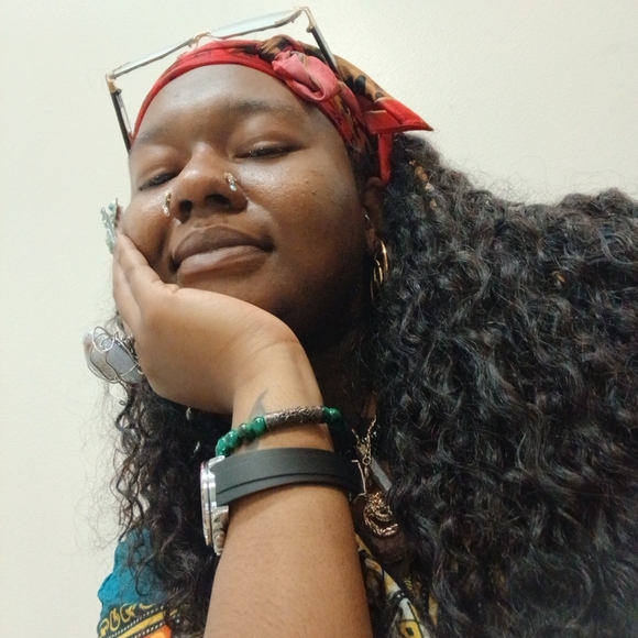 Fast Fashion. Luxuary Fashion And Everything in Between. Soon My Own Designs - Picture 4 of 4